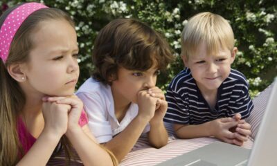 Børn med computer